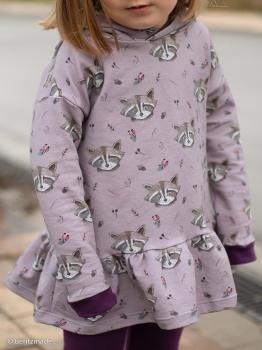 Preview: French Terry Forest Friends Waschbär auf Flieder by Christiane Zielinski by Swafing